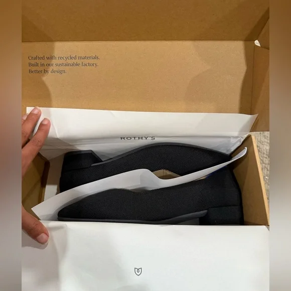 New in box! Rothy’s The High Point in Black size 9 - Picture 11 of 16